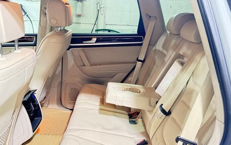 Volkswagen Touareg III, 2012 год, 2 333 000 рублей, 15 фотография