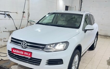 Volkswagen Touareg III, 2012 год, 2 333 000 рублей, 26 фотография