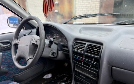 Suzuki Swift II, 2001 год, 67 000 рублей, 7 фотография