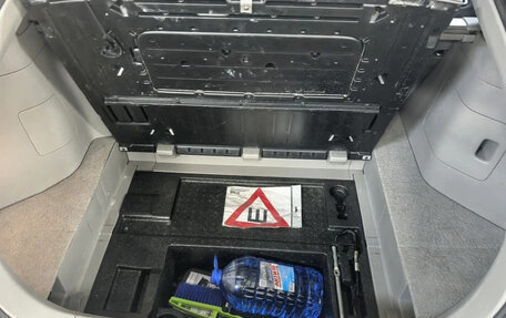 Honda Insight II рестайлинг, 2009 год, 739 999 рублей, 11 фотография