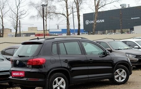 Volkswagen Tiguan I, 2015 год, 1 659 000 рублей, 2 фотография