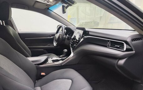 Toyota Camry, 2021 год, 2 049 000 рублей, 13 фотография