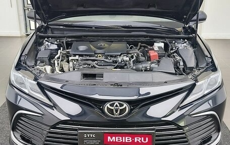 Toyota Camry, 2021 год, 2 049 000 рублей, 11 фотография