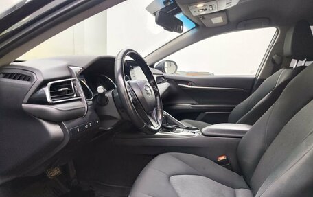 Toyota Camry, 2021 год, 2 049 000 рублей, 20 фотография