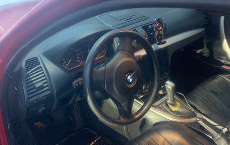 BMW 1 серия, 2011 год, 740 000 рублей, 9 фотография