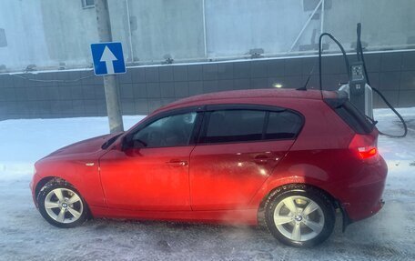 BMW 1 серия, 2011 год, 740 000 рублей, 7 фотография