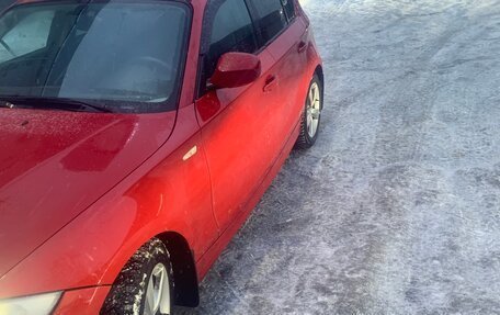 BMW 1 серия, 2011 год, 740 000 рублей, 8 фотография