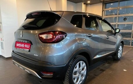 Renault Kaptur I рестайлинг, 2017 год, 1 262 000 рублей, 3 фотография