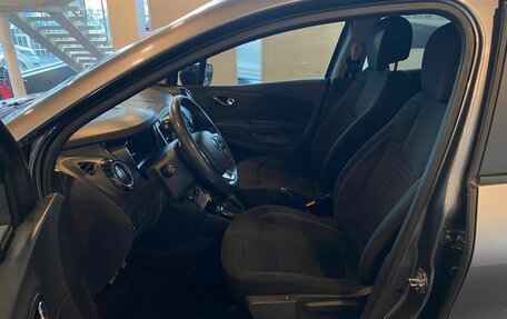 Renault Kaptur I рестайлинг, 2017 год, 1 262 000 рублей, 16 фотография