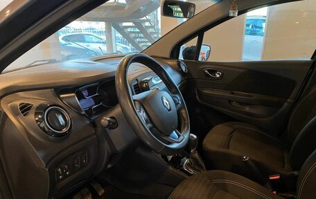 Renault Kaptur I рестайлинг, 2017 год, 1 262 000 рублей, 23 фотография