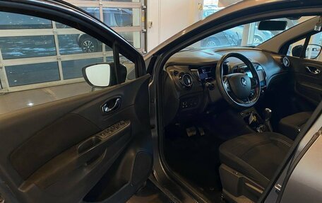 Renault Kaptur I рестайлинг, 2017 год, 1 262 000 рублей, 21 фотография