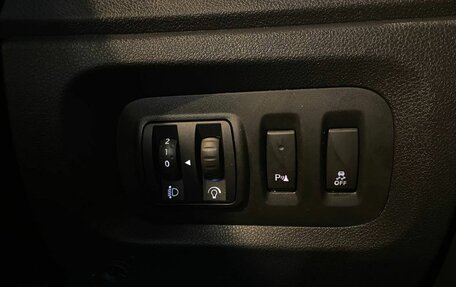 Renault Kaptur I рестайлинг, 2017 год, 1 262 000 рублей, 32 фотография