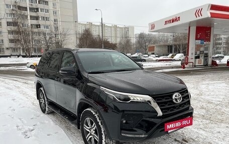 Toyota Fortuner II, 2020 год, 4 200 000 рублей, 4 фотография