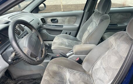 Renault Laguna II, 2000 год, 280 000 рублей, 10 фотография