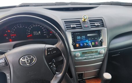 Toyota Camry, 2008 год, 900 000 рублей, 11 фотография