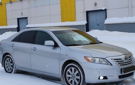 Toyota Camry, 2008 год, 900 000 рублей, 3 фотография