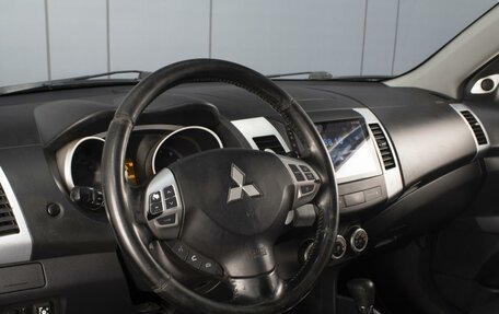 Mitsubishi Outlander III рестайлинг 3, 2008 год, 1 130 000 рублей, 11 фотография
