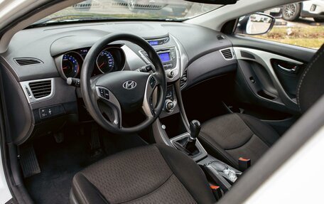 Hyundai Elantra V, 2013 год, 955 000 рублей, 13 фотография