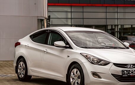 Hyundai Elantra V, 2013 год, 955 000 рублей, 7 фотография