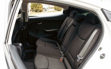 Hyundai Elantra V, 2013 год, 955 000 рублей, 18 фотография