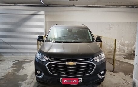 Chevrolet Traverse II, 2018 год, 2 500 000 рублей, 15 фотография