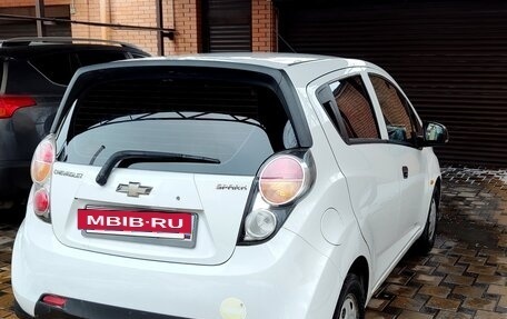 Chevrolet Spark III, 2012 год, 615 000 рублей, 3 фотография