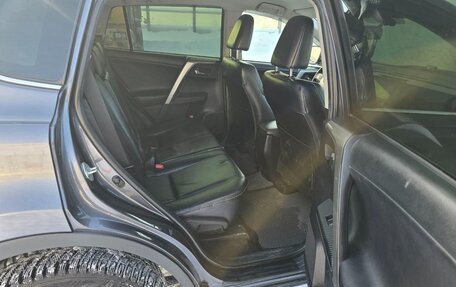 Toyota RAV4, 2013 год, 1 760 000 рублей, 14 фотография