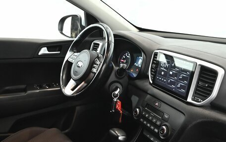 KIA Sportage IV рестайлинг, 2020 год, 2 717 000 рублей, 13 фотография