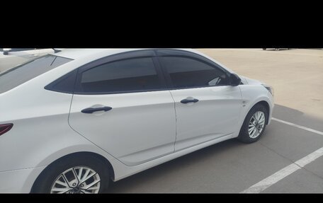 Hyundai Solaris II рестайлинг, 2014 год, 850 000 рублей, 11 фотография