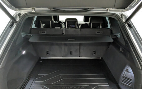 Volkswagen Touareg III, 2019 год, 4 950 000 рублей, 10 фотография