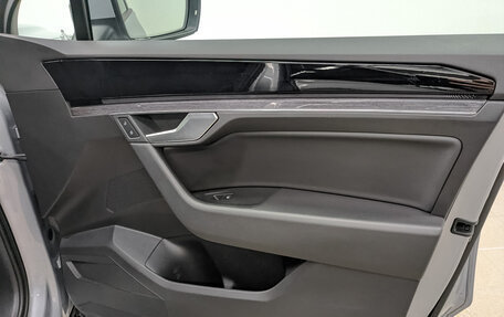 Volkswagen Touareg III, 2019 год, 4 950 000 рублей, 22 фотография