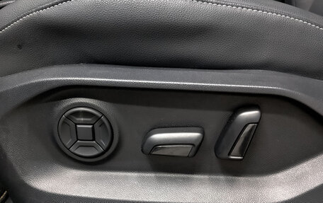 Volkswagen Touareg III, 2019 год, 4 950 000 рублей, 24 фотография