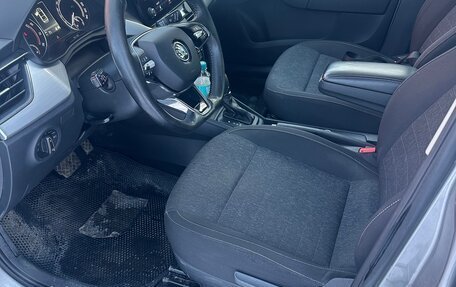 Skoda Rapid II, 2021 год, 1 350 000 рублей, 5 фотография