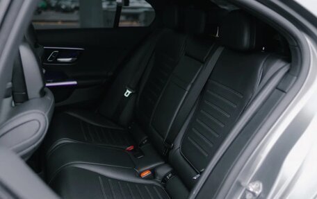 Mercedes-Benz C-Класс, 2021 год, 2 300 000 рублей, 22 фотография