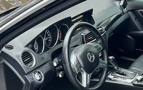 Mercedes-Benz C-Класс, 2012 год, 1 350 000 рублей, 15 фотография