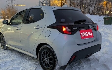 Toyota Yaris, 2020 год, 1 090 000 рублей, 6 фотография