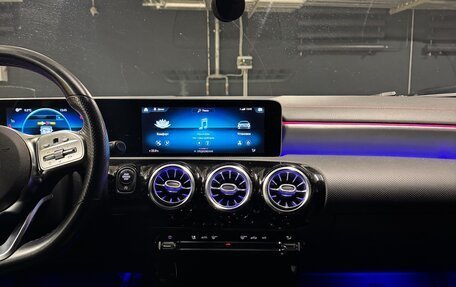 Mercedes-Benz CLA, 2019 год, 3 350 000 рублей, 19 фотография