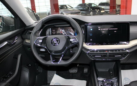 Skoda Octavia IV, 2025 год, 3 199 000 рублей, 13 фотография