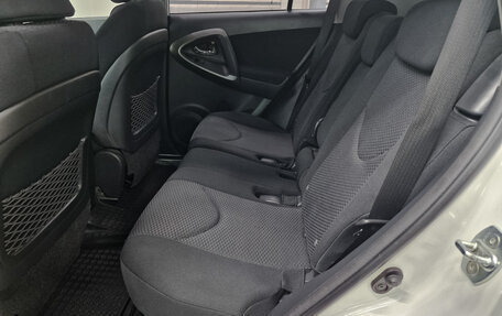 Toyota RAV4, 2011 год, 1 415 000 рублей, 18 фотография