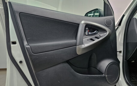 Toyota RAV4, 2011 год, 1 415 000 рублей, 19 фотография