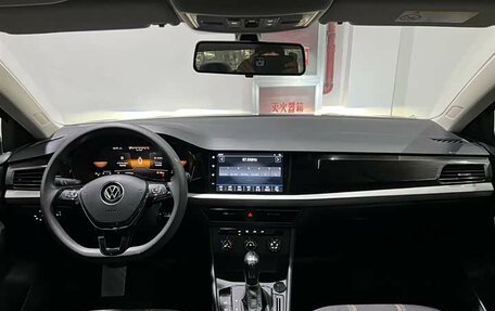 Volkswagen Lavida, 2022 год, 1 830 000 рублей, 7 фотография