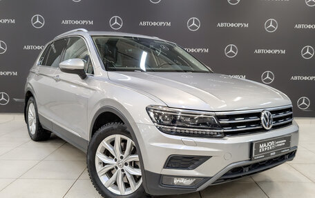 Volkswagen Tiguan II, 2018 год, 2 650 000 рублей, 3 фотография