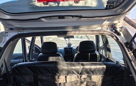 Suzuki Swift II, 2002 год, 300 000 рублей, 8 фотография