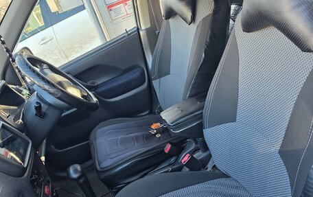 Suzuki Swift II, 2002 год, 300 000 рублей, 6 фотография