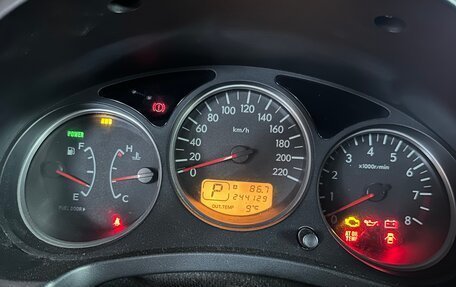 Subaru Forester, 2006 год, 880 000 рублей, 10 фотография