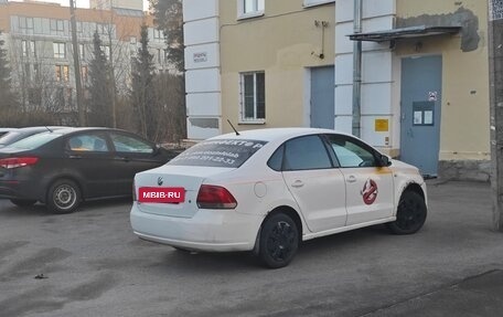 Volkswagen Polo VI (EU Market), 2014 год, 400 000 рублей, 2 фотография