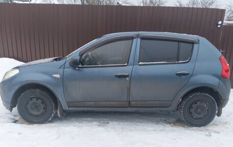 Renault Sandero I, 2011 год, 500 000 рублей, 2 фотография