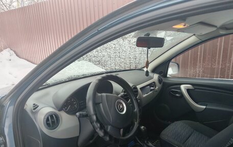 Renault Sandero I, 2011 год, 500 000 рублей, 4 фотография