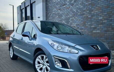 Peugeot 308 II, 2012 год, 755 000 рублей, 11 фотография