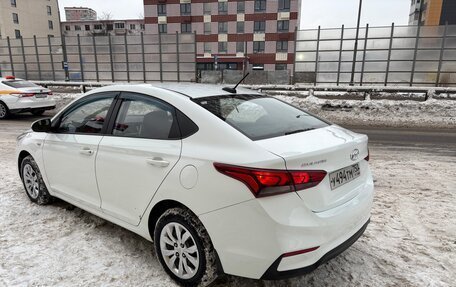 Hyundai Solaris II рестайлинг, 2017 год, 830 000 рублей, 3 фотография